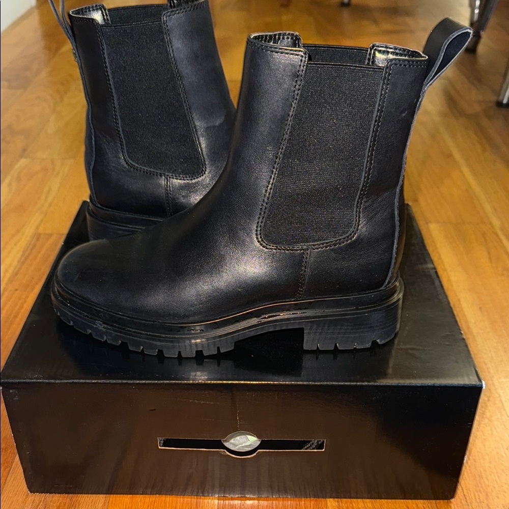 Ralph Lauren Corinne Burnished Calf Black Leather Women’s Boots